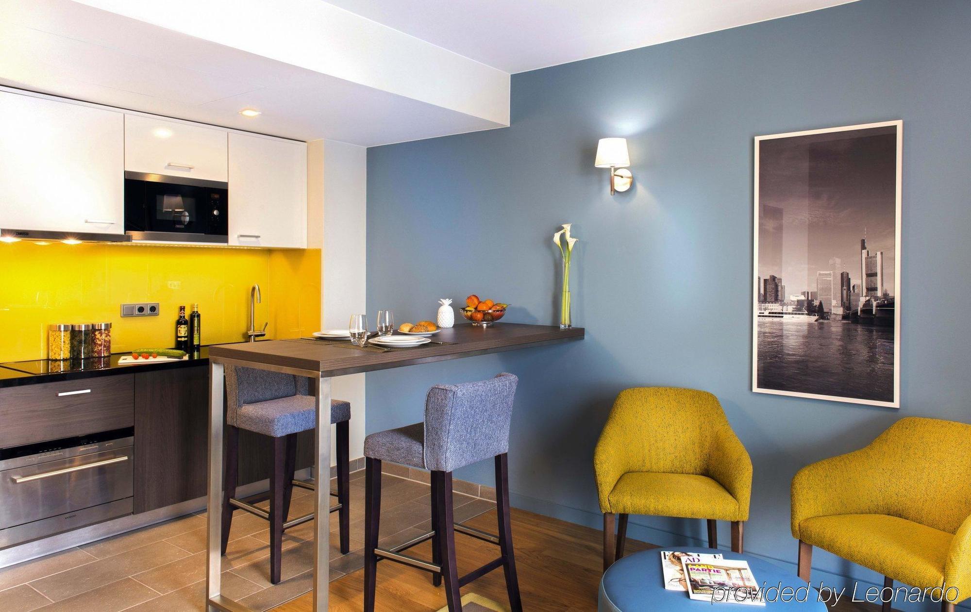 Citadines City Centre Frankfurt Франкфурт на Майн Екстериор снимка