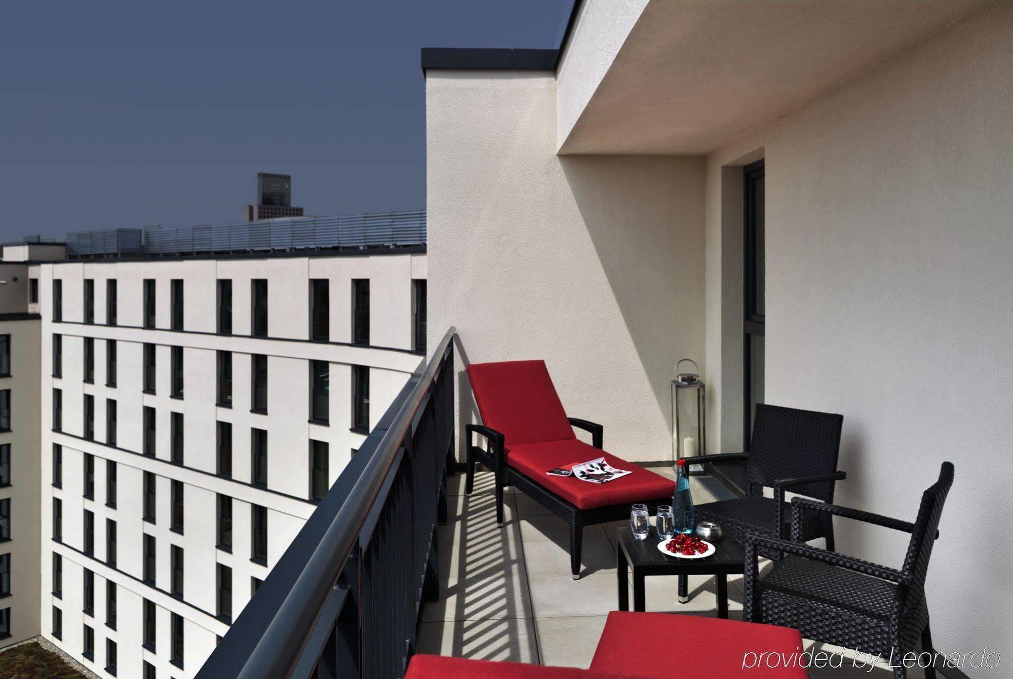 Citadines City Centre Frankfurt Франкфурт на Майн Екстериор снимка